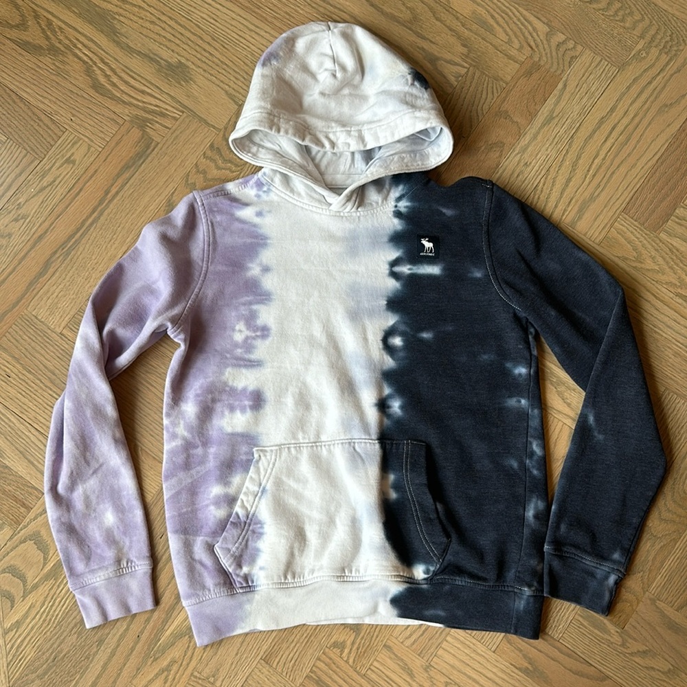 Boys Abercrombie Tie-Dye Hooded Sweatshirt, size XL